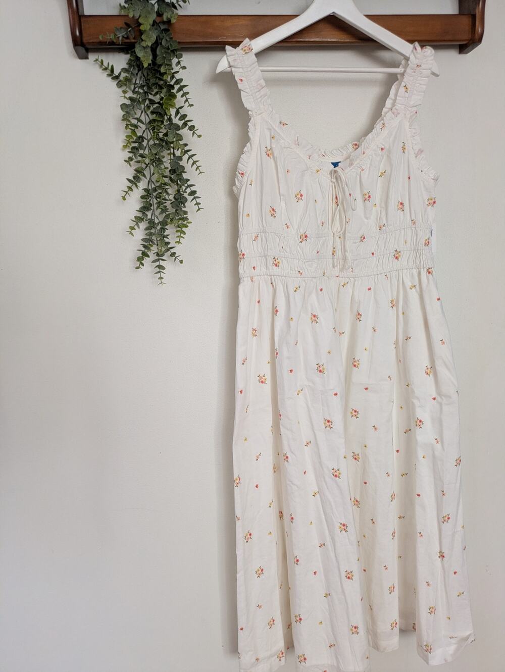Old Navy White Floral Ruching 100% Cotton Midi Dress